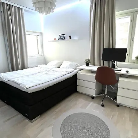 Lejlighed Sauna & Outdoor Hot Tub, 6 People, Parking, Ac, 2br Helsinki